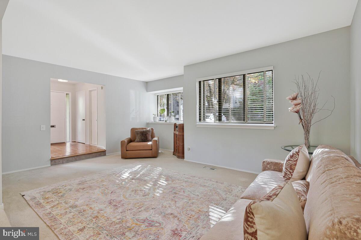 BENTANA WOODS - Residential