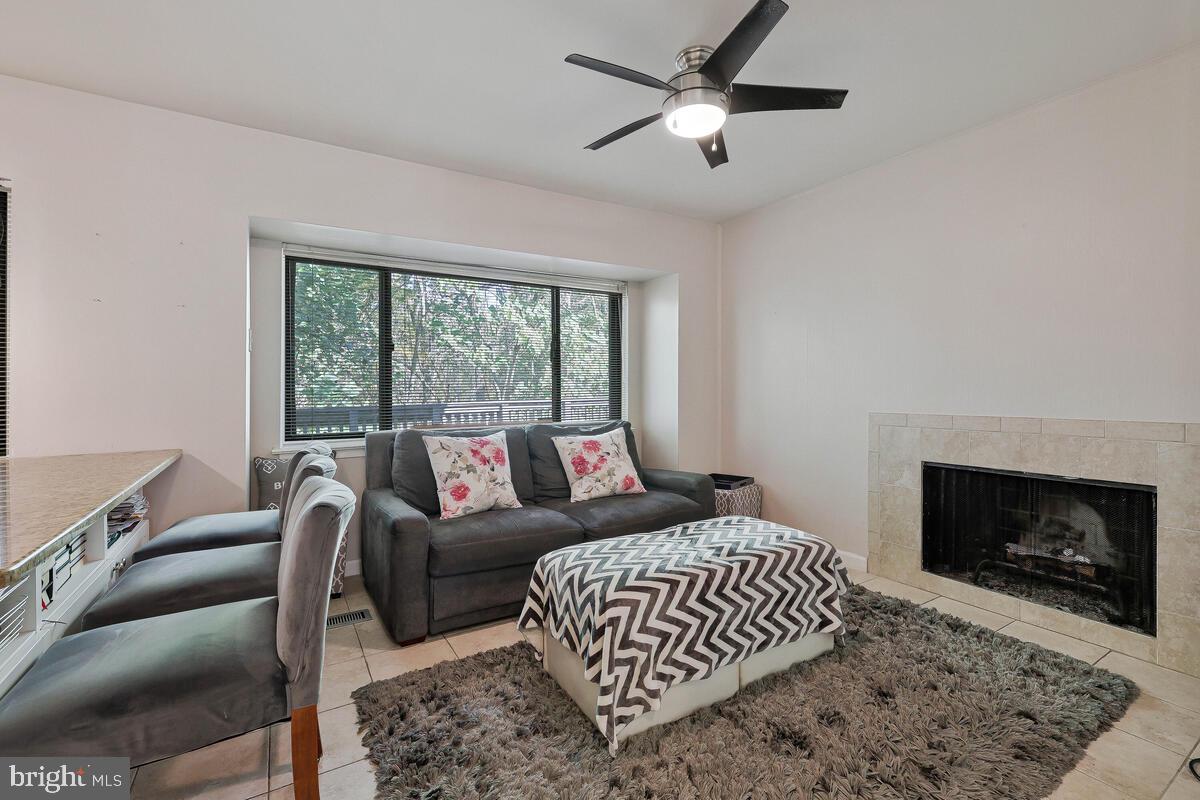 BENTANA WOODS - Residential