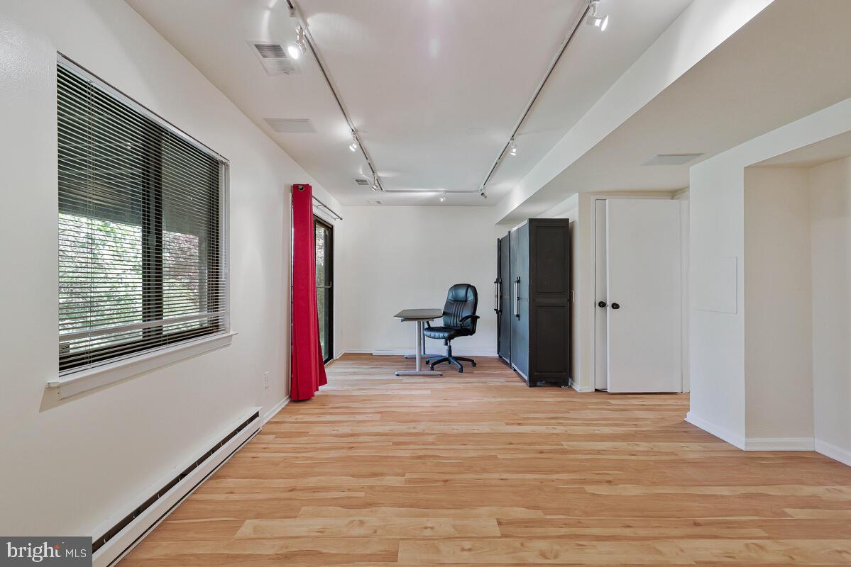 BENTANA WOODS - Residential