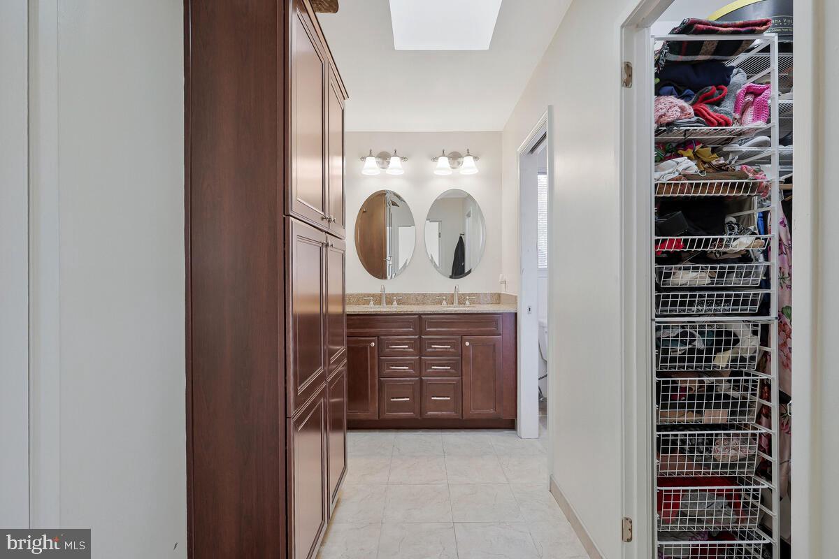 BENTANA WOODS - Residential