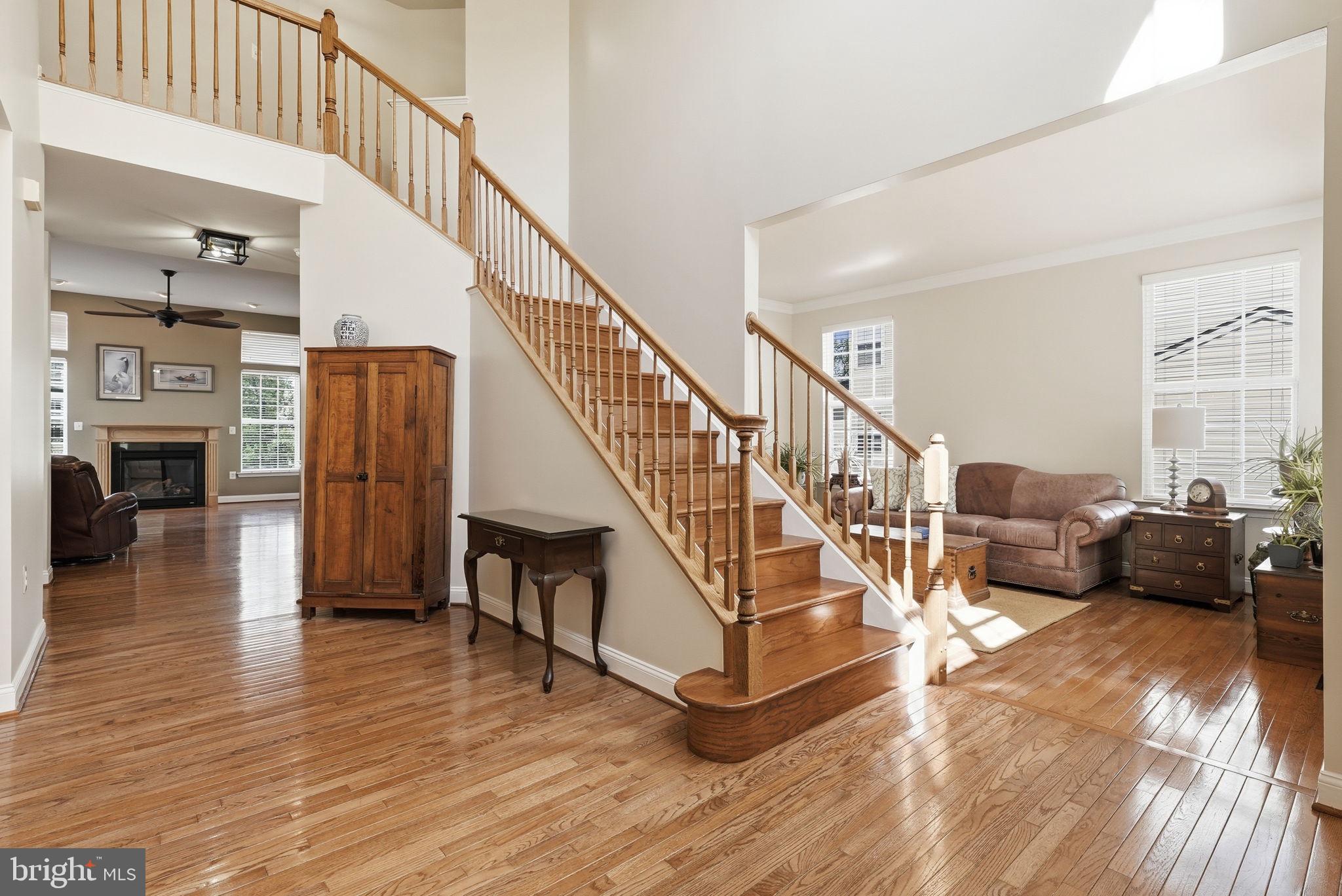 704 GODFREY COURT SE