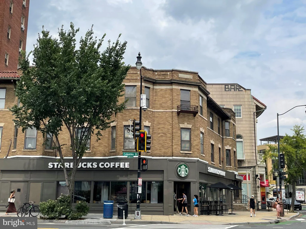 1801 Clydesdale Place NW Unit 324, Washington, DC 20009