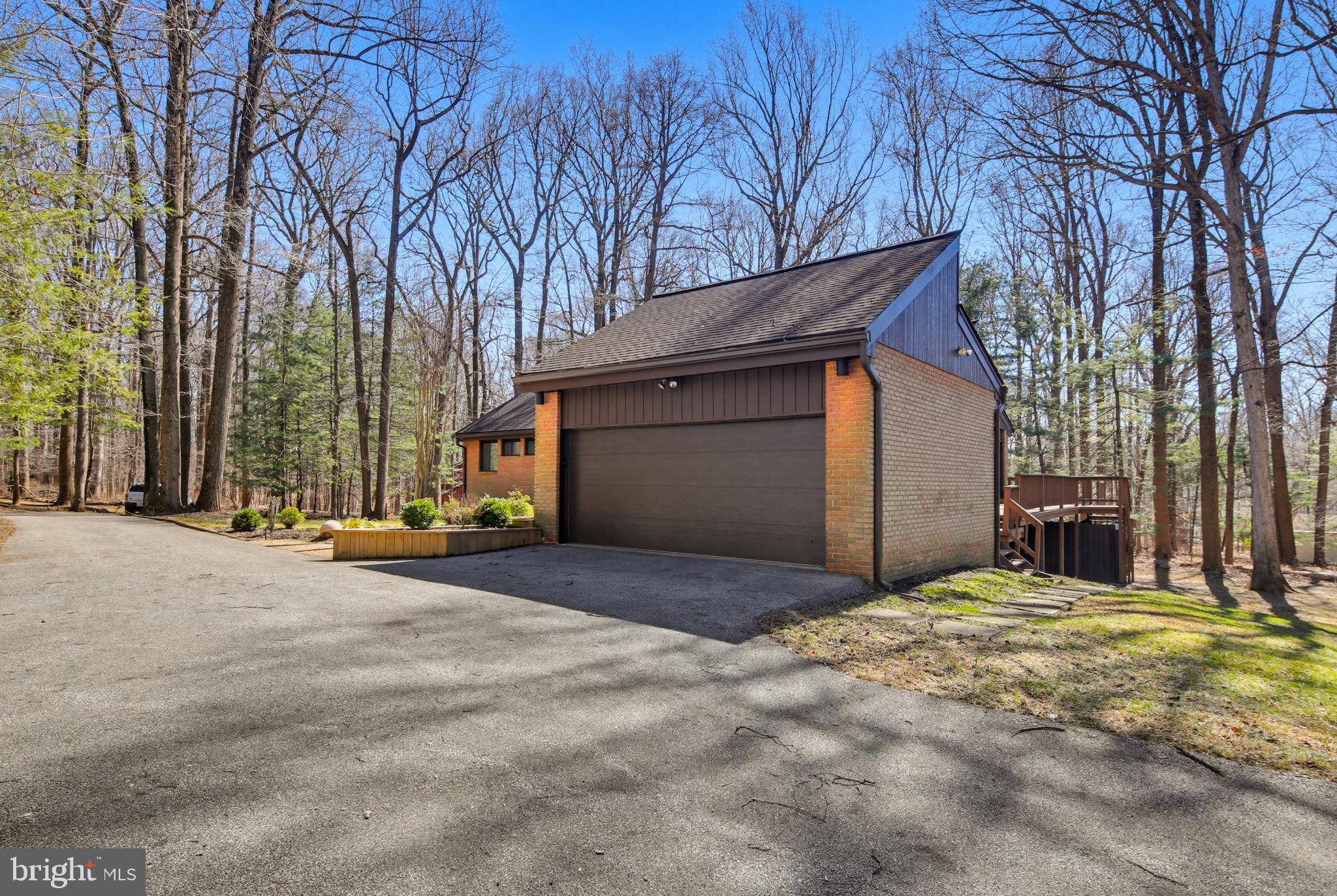 WORTHINGTON VALLEY ESTATES - Residential