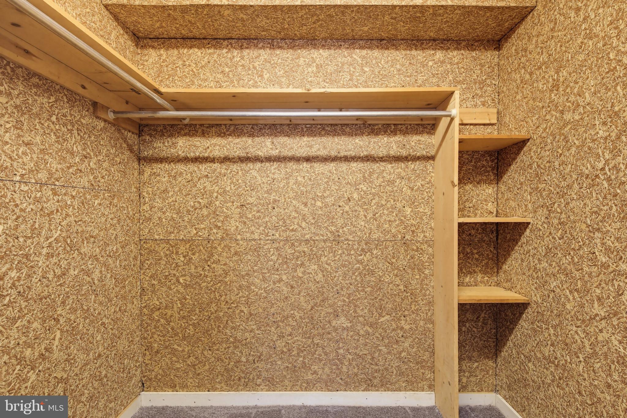 WORTHINGTON VALLEY ESTATES - Residential