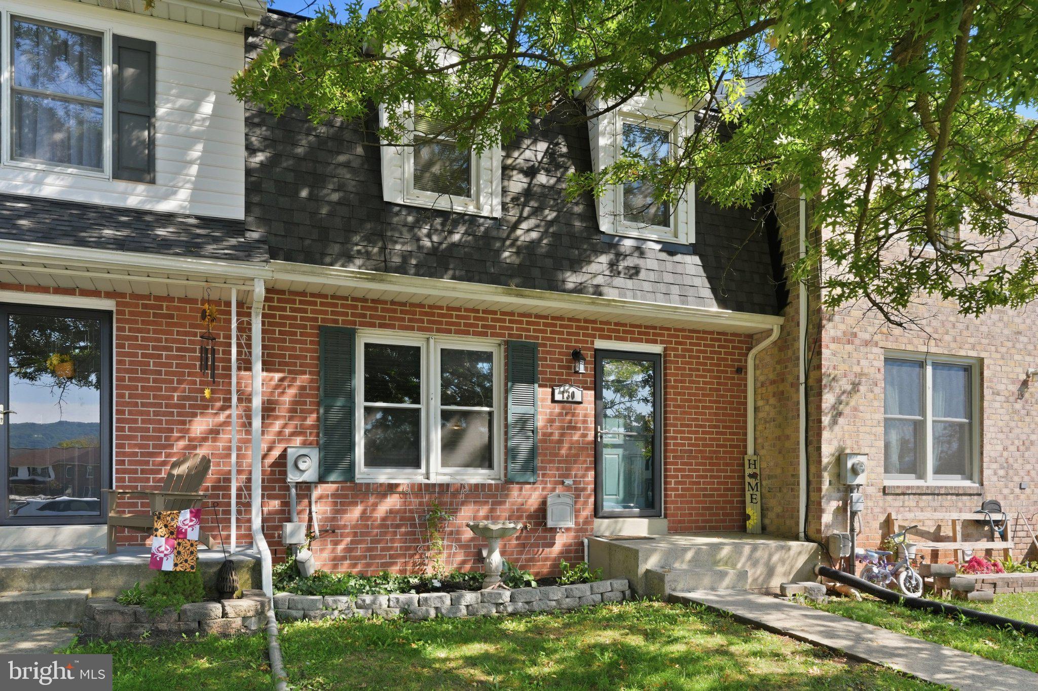 130 E HAMMAKER