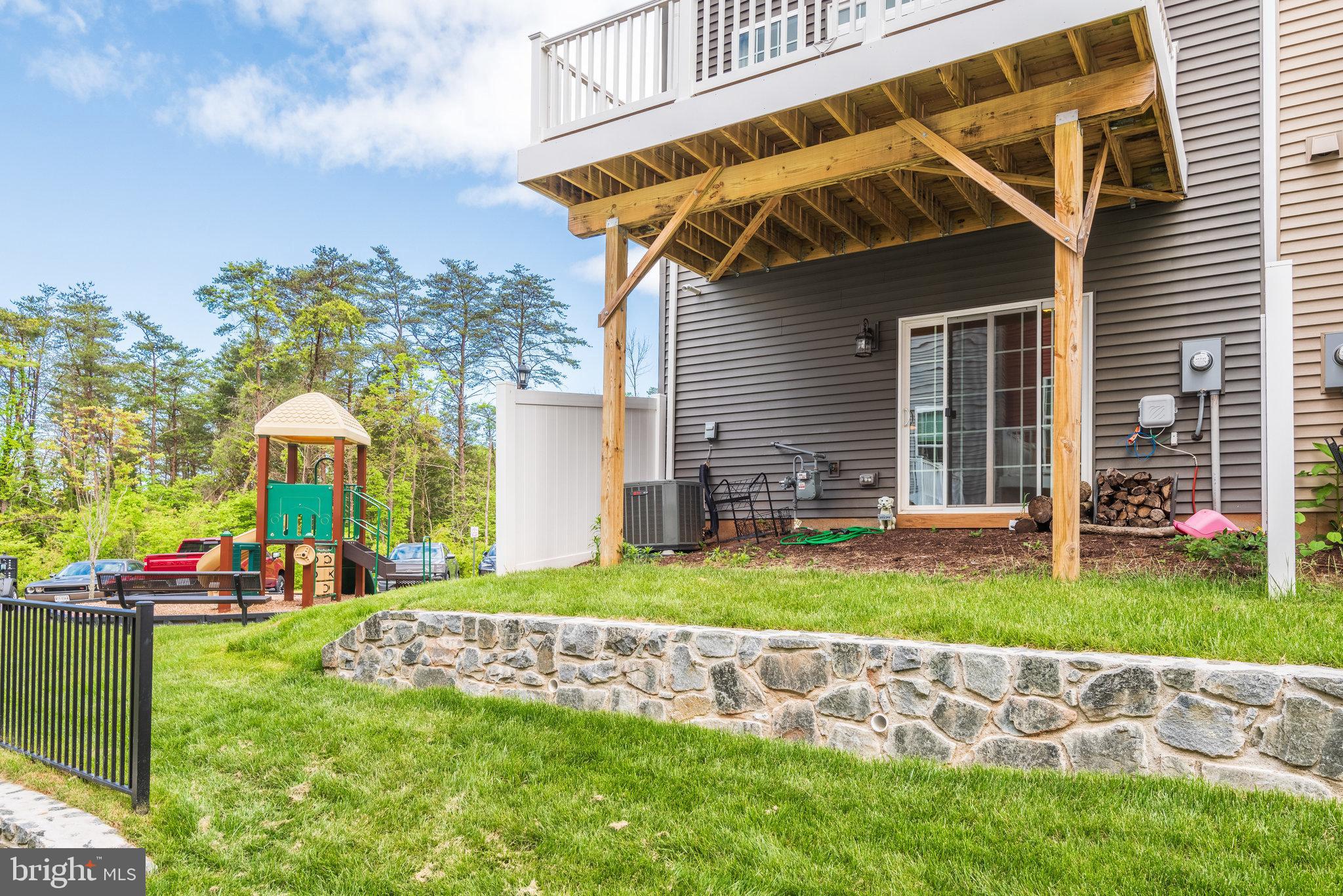 HAYMARKET CROSSING - Residential