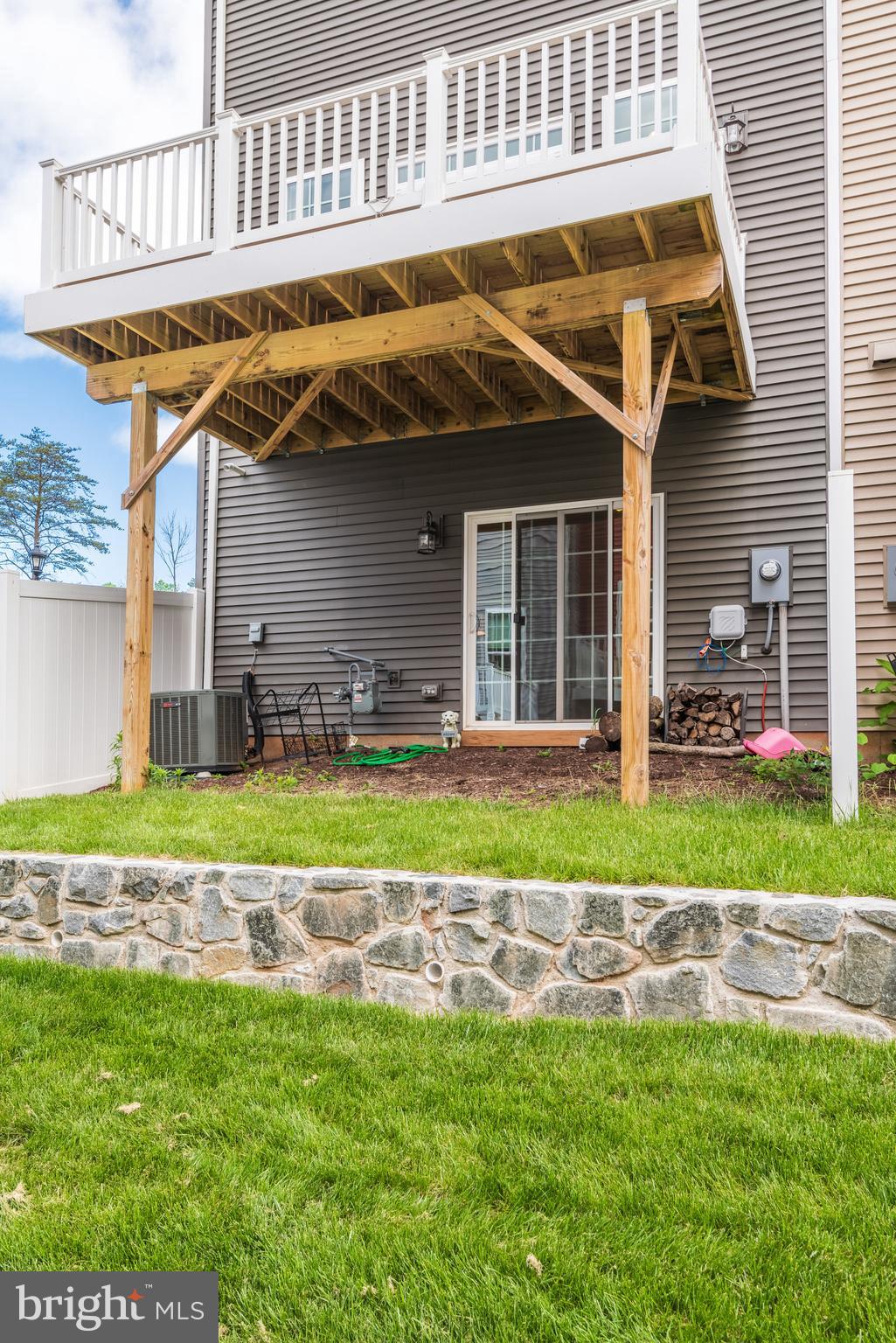 HAYMARKET CROSSING - Residential