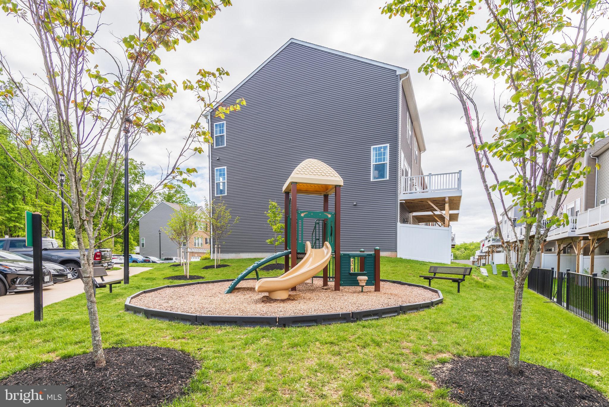 HAYMARKET CROSSING - Residential