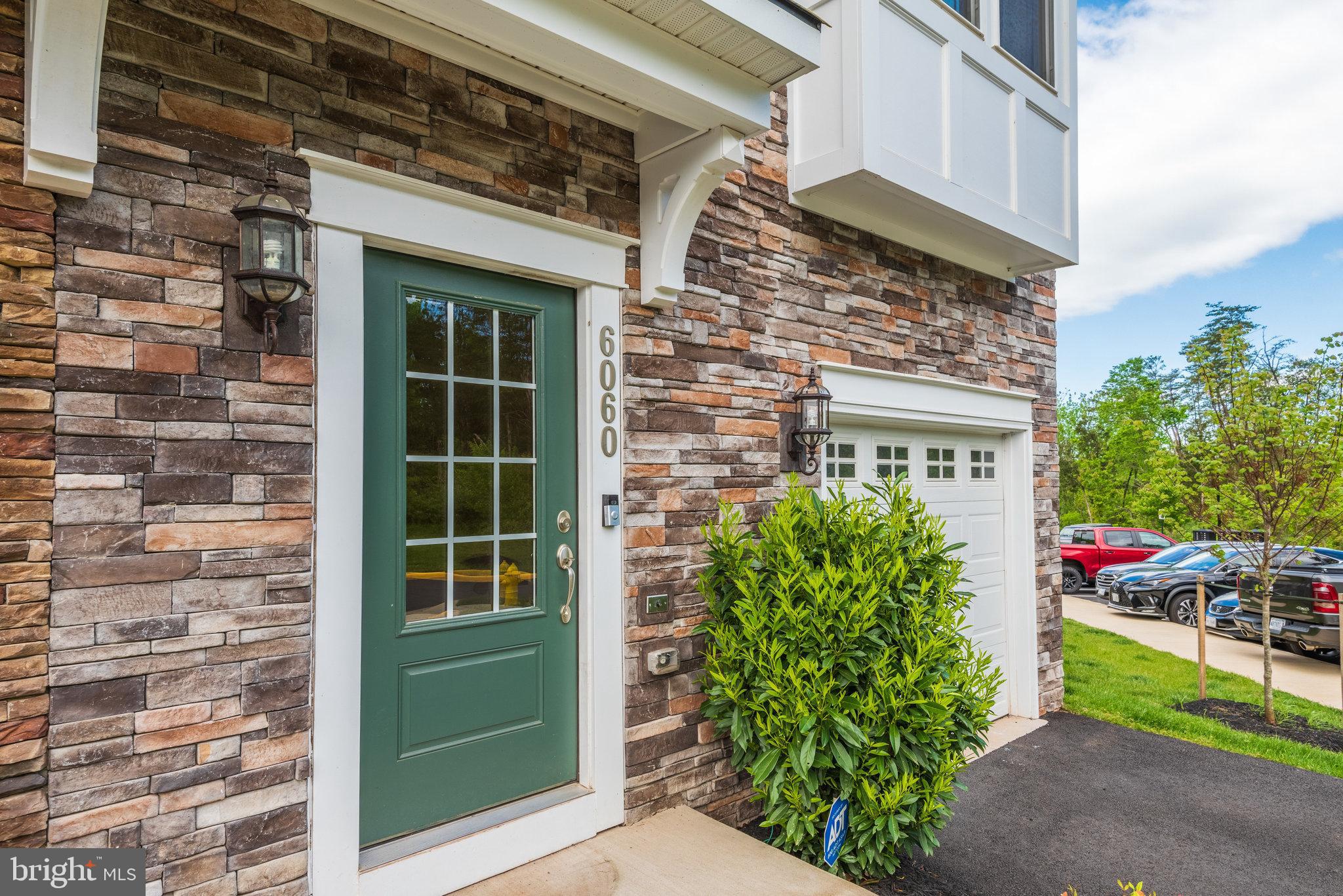 HAYMARKET CROSSING - Residential