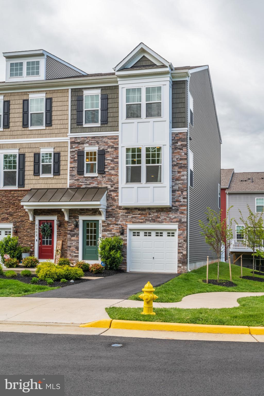 HAYMARKET CROSSING - Residential