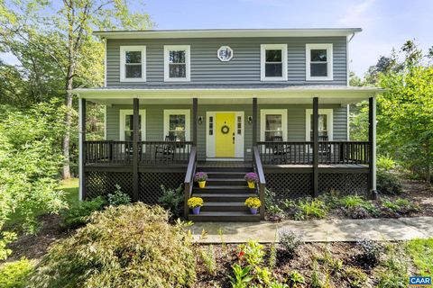 4635 DICK WOODS RD CHARLOTTESVILLE VA 22903