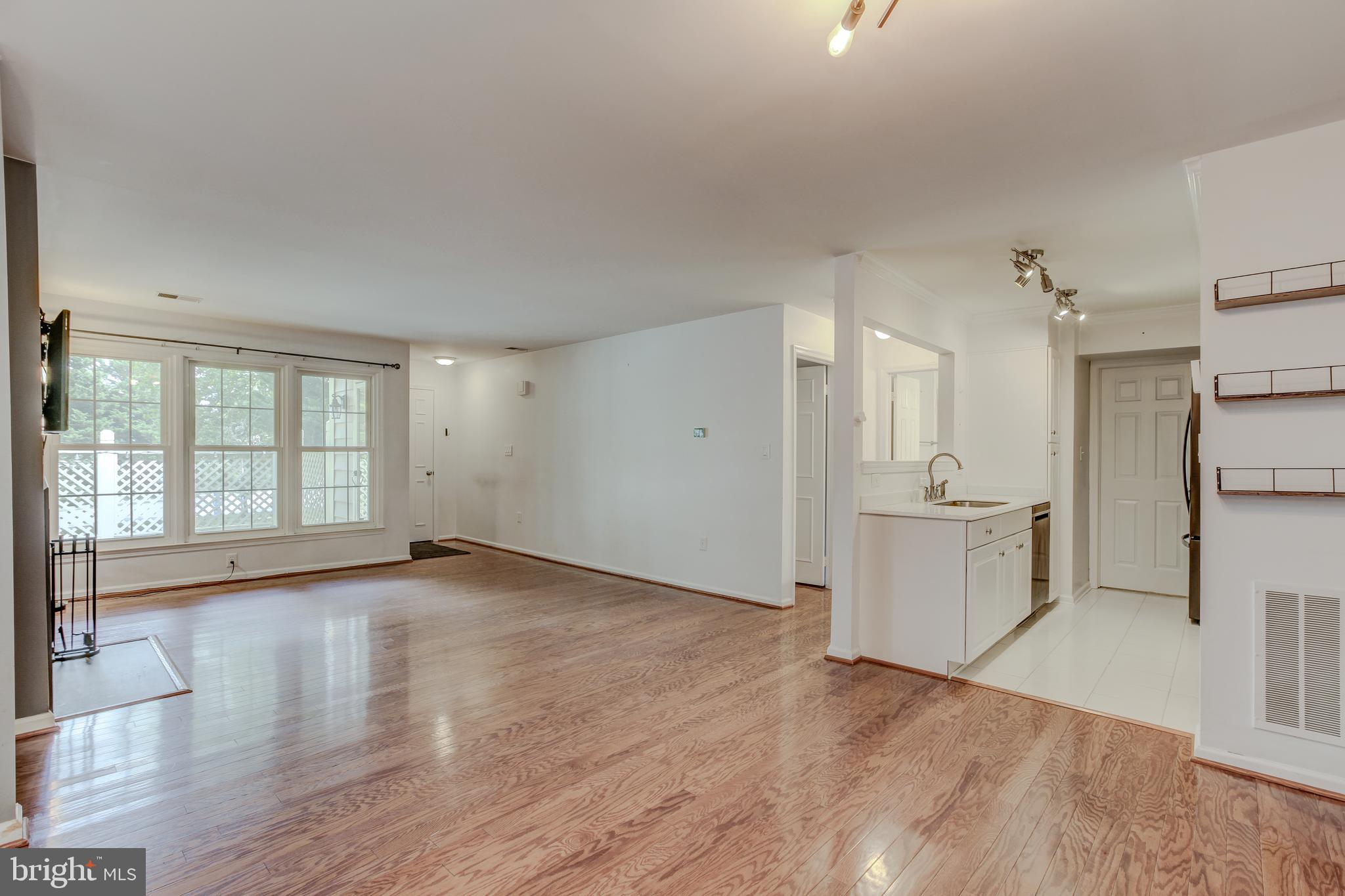 WATERS HOUSE - Residential