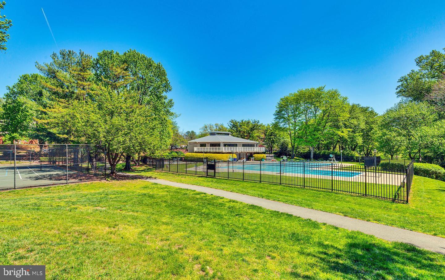 WATERS HOUSE - Residential