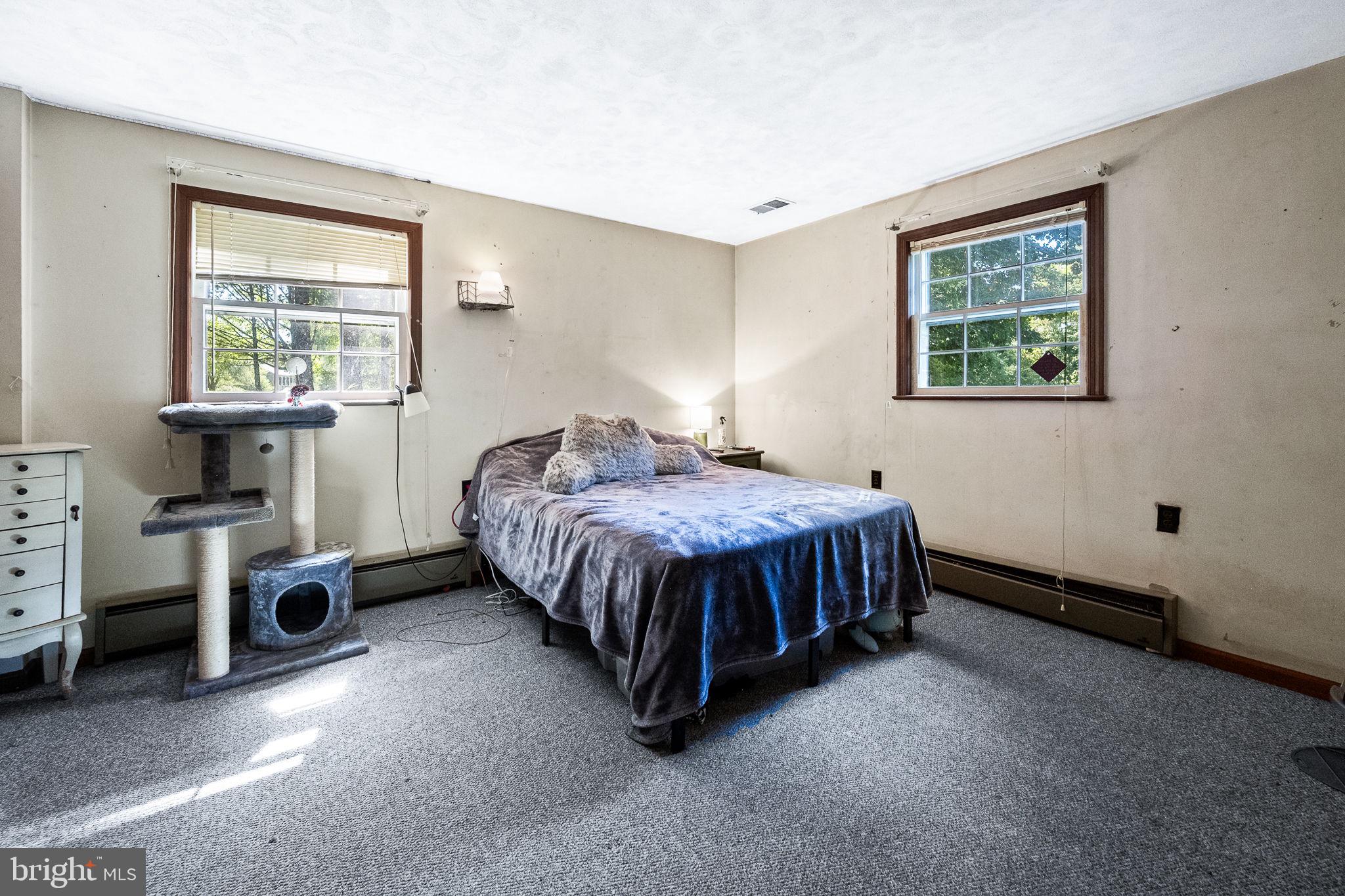 EVERHART ACRES - Residential