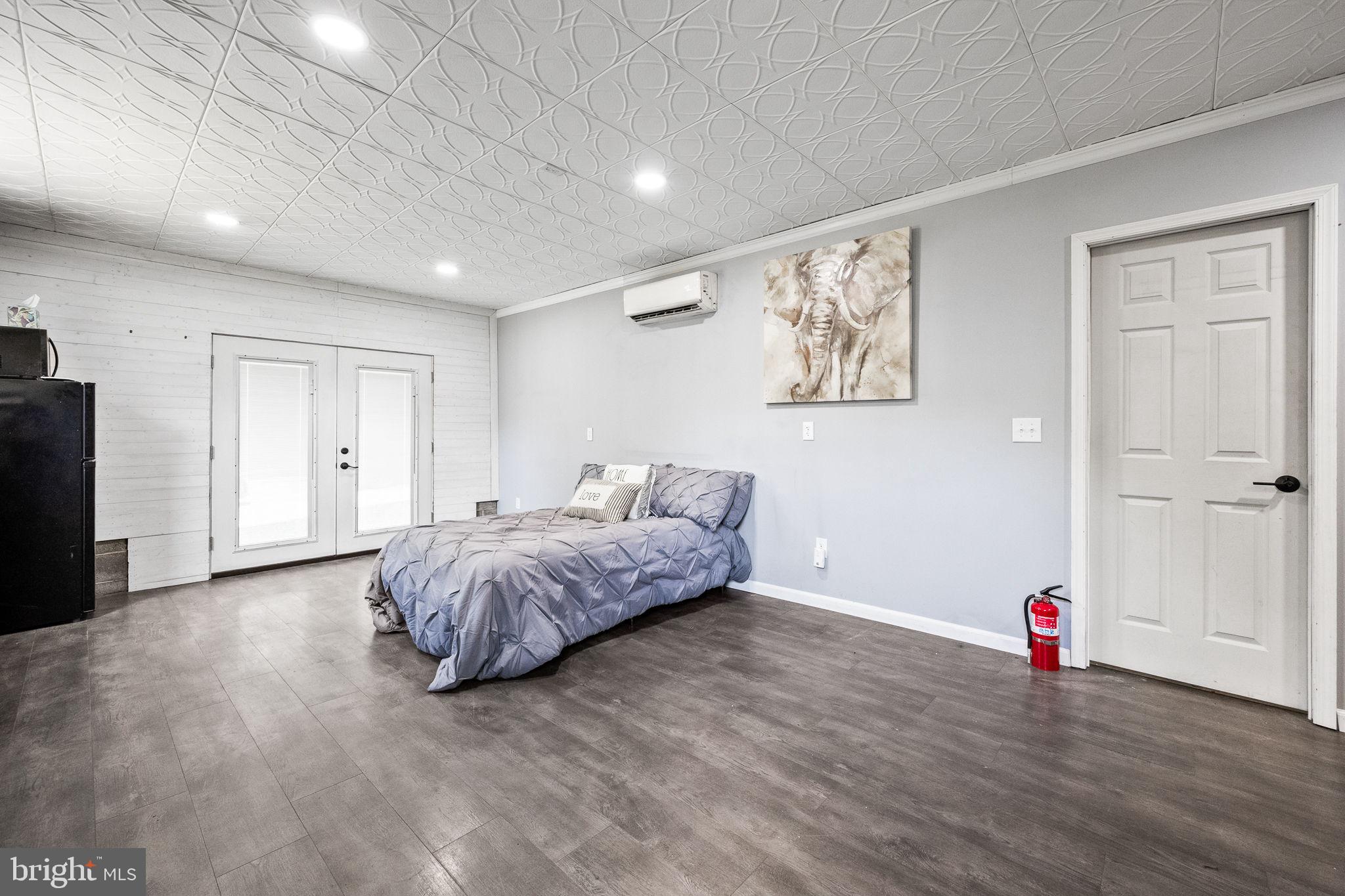 EVERHART ACRES - Residential