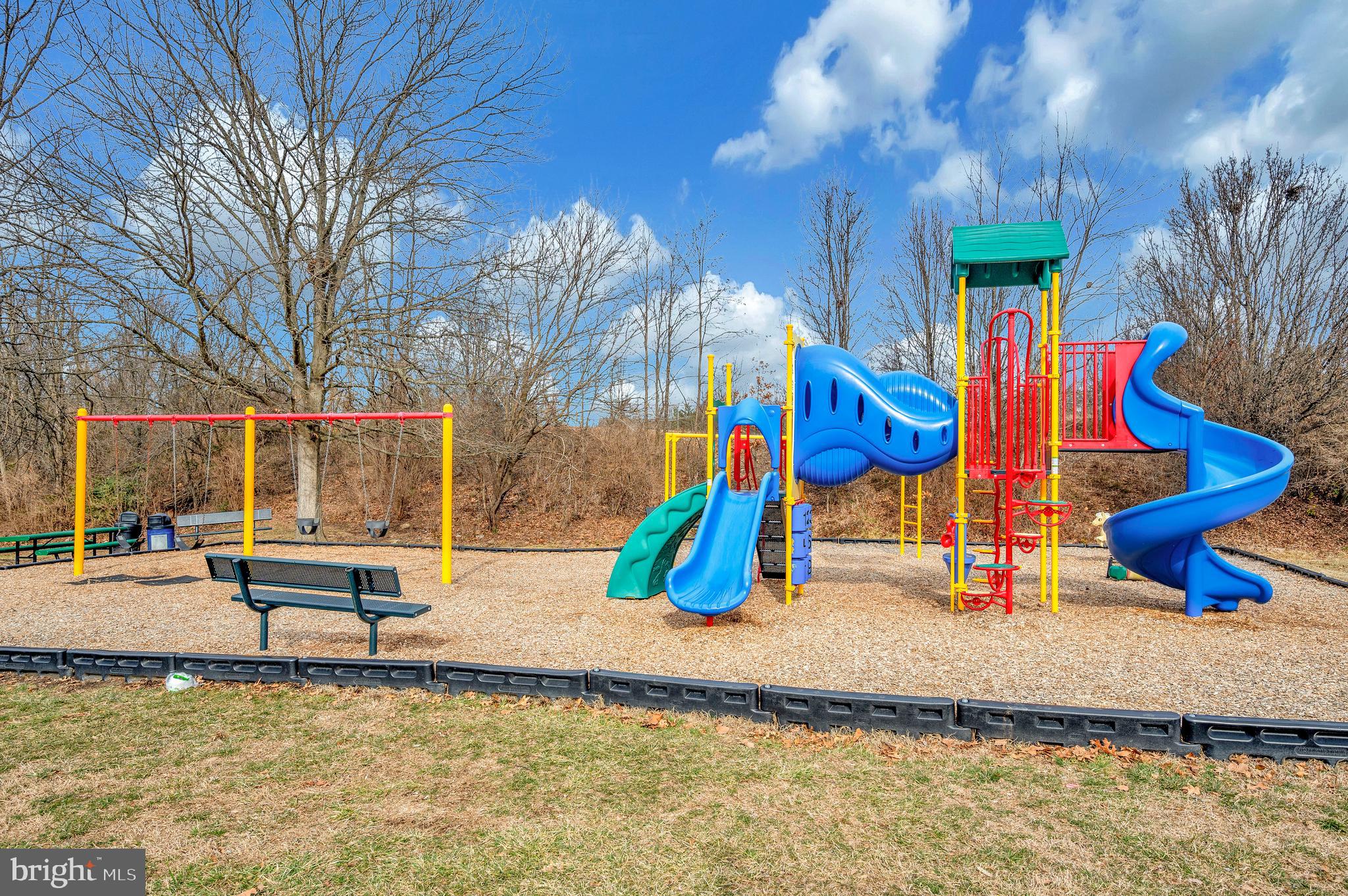 MANCHESTER LAKES - Residential