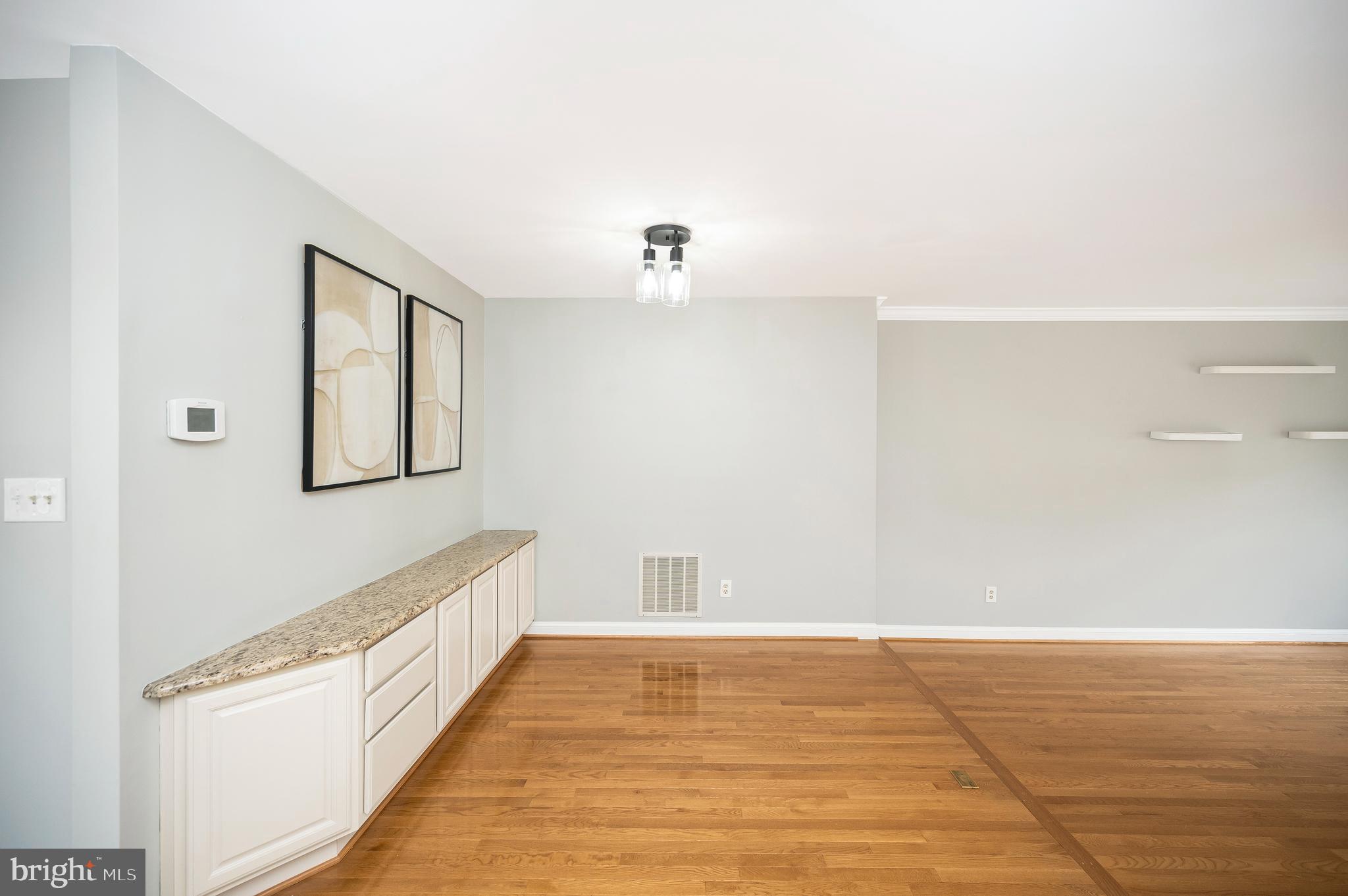 MANCHESTER LAKES - Residential