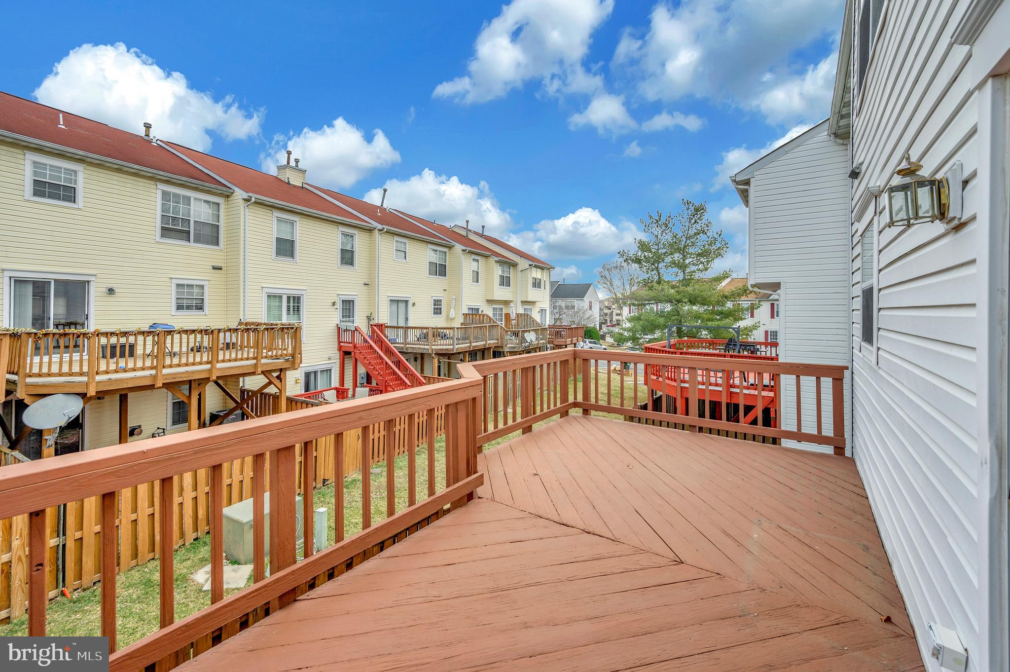 MANCHESTER LAKES - Residential