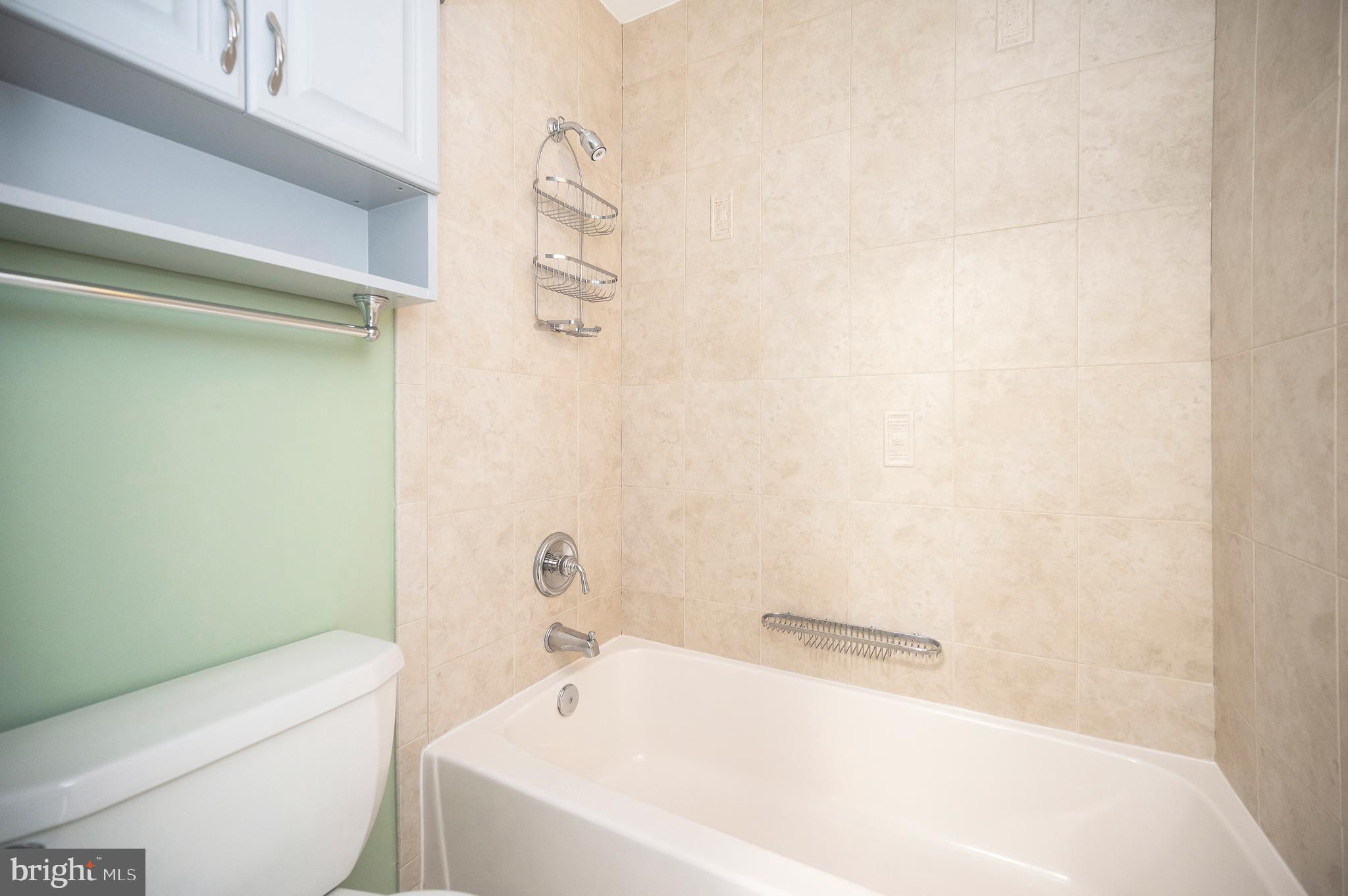 MANCHESTER LAKES - Residential