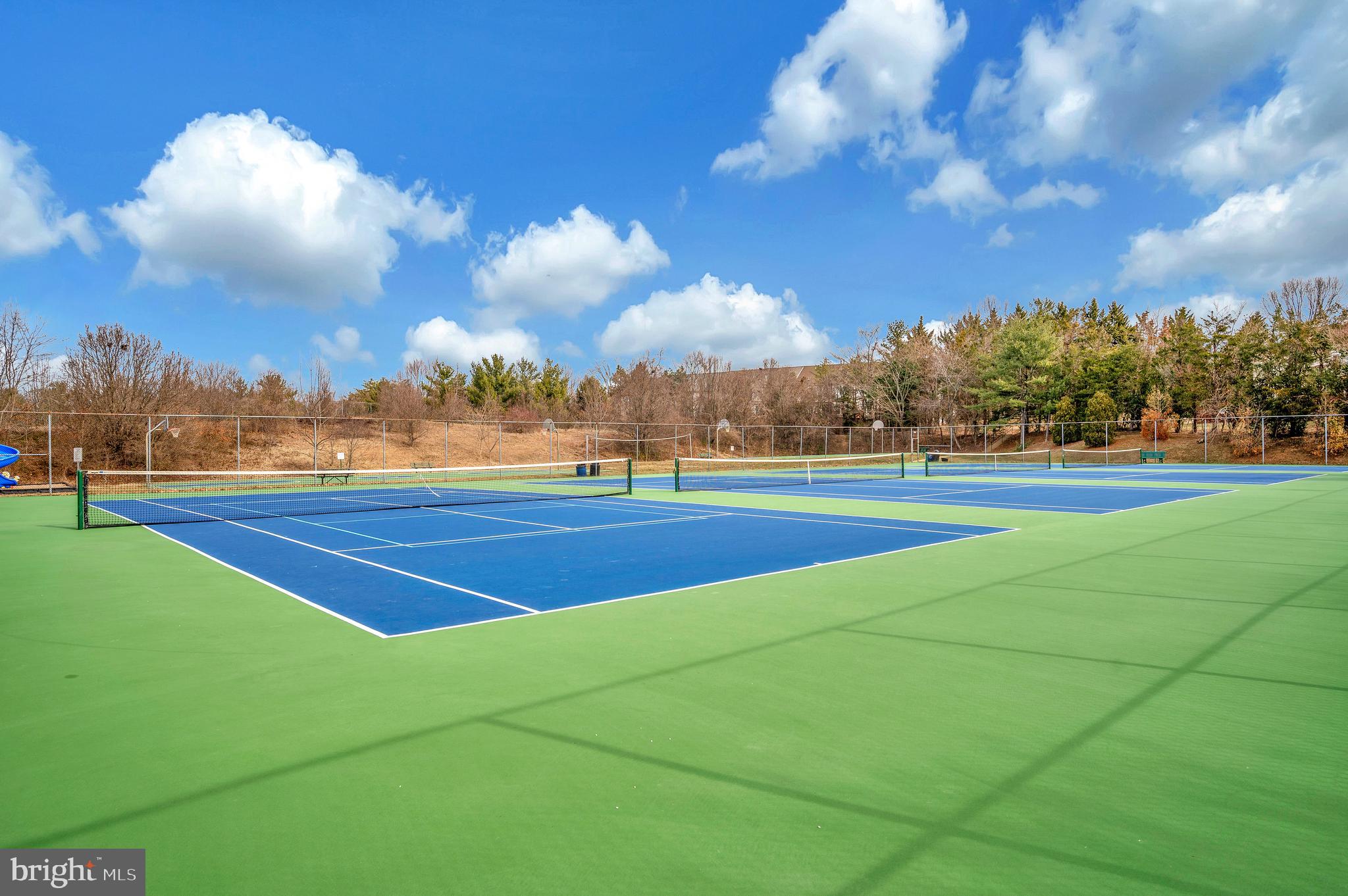 MANCHESTER LAKES - Residential