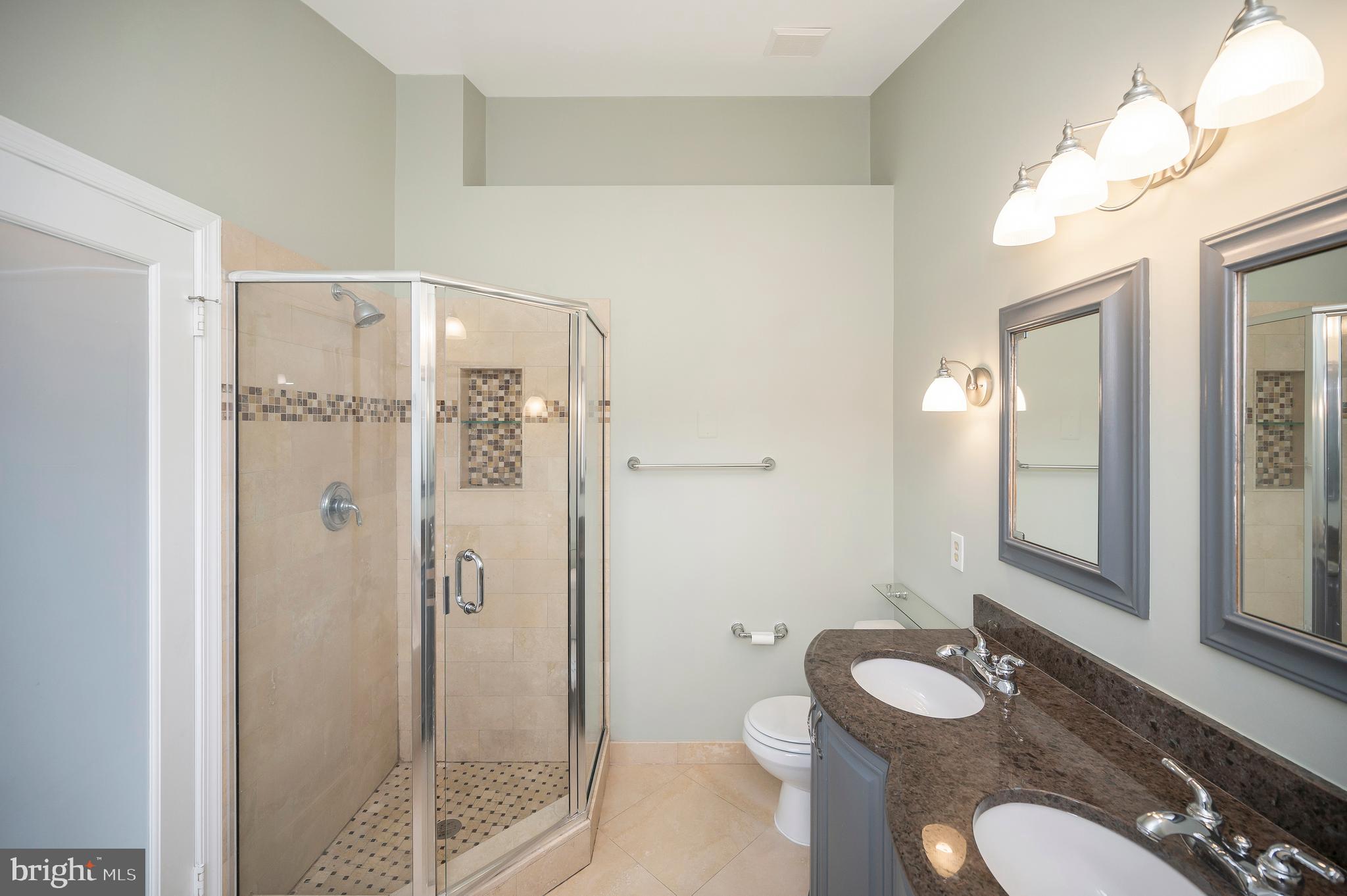 MANCHESTER LAKES - Residential