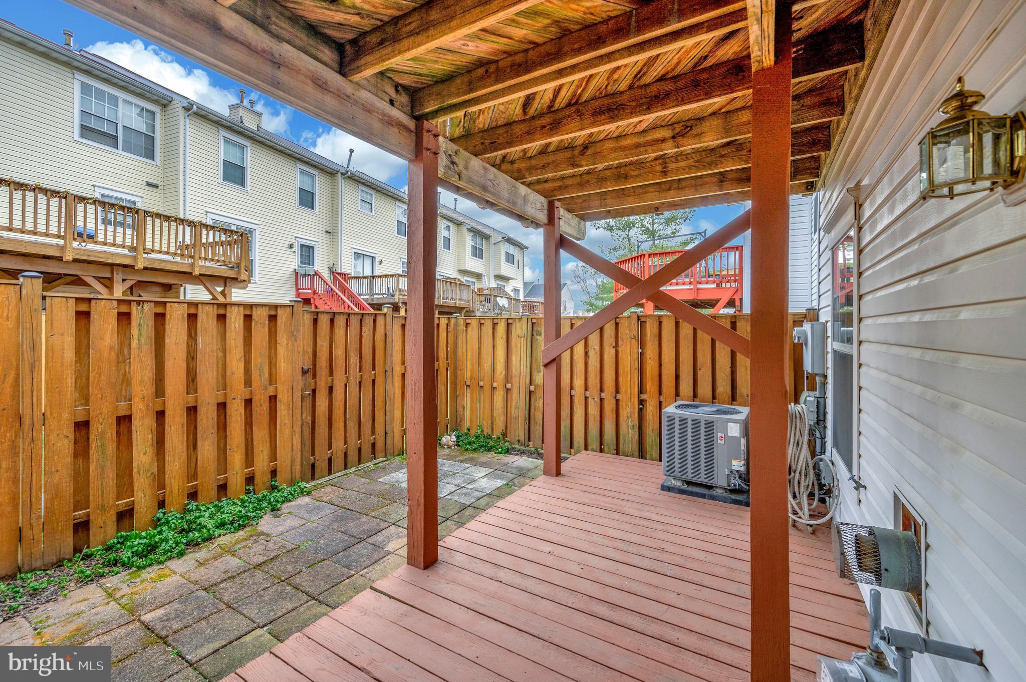 MANCHESTER LAKES - Residential