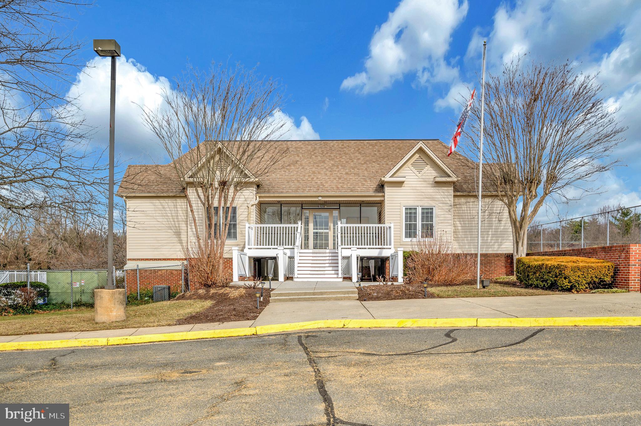 MANCHESTER LAKES - Residential