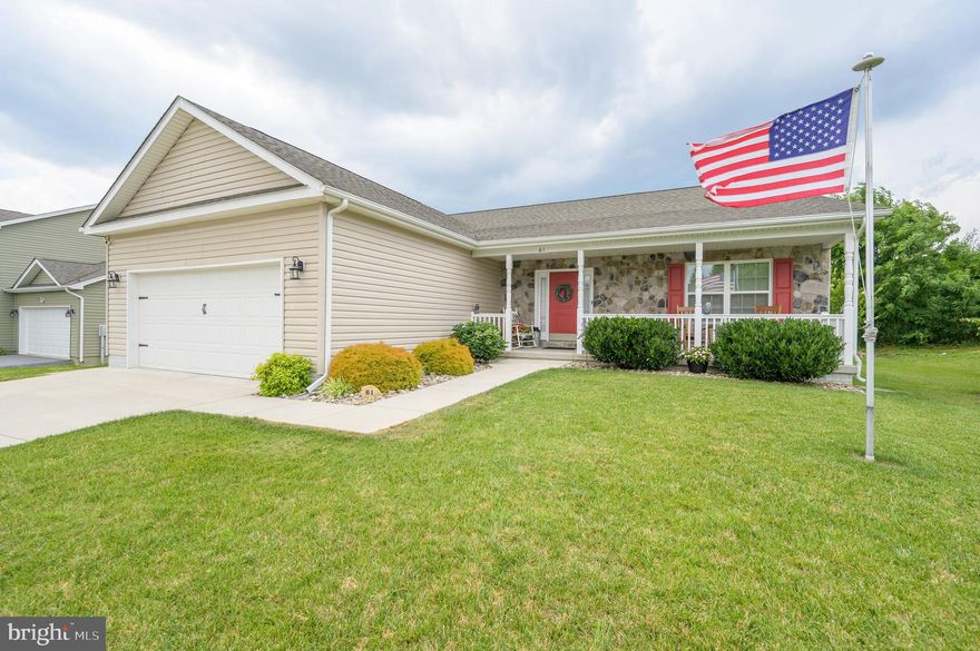 HUGE PRICE REDUCTION!!!
Welcome to 61 Twickenham, where charm meets convenience in this delightful single-family home! Step into a world of warmth and comfort as you enter the open-concept living space, perfect for creating lasting memories with loved ones. Embrace the tranquility of the beautiful landscaped backyard, complete with a low maintenance paved patio... a private retreat after a long day. Country living but with near-by schools, shopping conveniences and a hospital just a stone’s throw away.  This home offers the ideal blend of suburban living and  accessibility. Your dream home awaits!

The stylish home boasts sleek modern finishes and an abundance of natural light that dances through the large windows. Take pleasure in the farmhouse kitchen, a haven if you are an aspiring chef, then savor your morning coffee on the private screened porch, where views of the mountains unfold before your eyes. Nestled in a small community, this home is your gateway to a relaxing lifestyle! Also, the Seller has added a surge protector.

Inside the home will reveal a meticulous property that has been loved and cared for. Beautiful hardwood floors in the living area, granite counters in the kitchen and baths, stainless appliances and so much more! Schedule your appointment to see this spacious ranch home just minutes from Martinsburg!