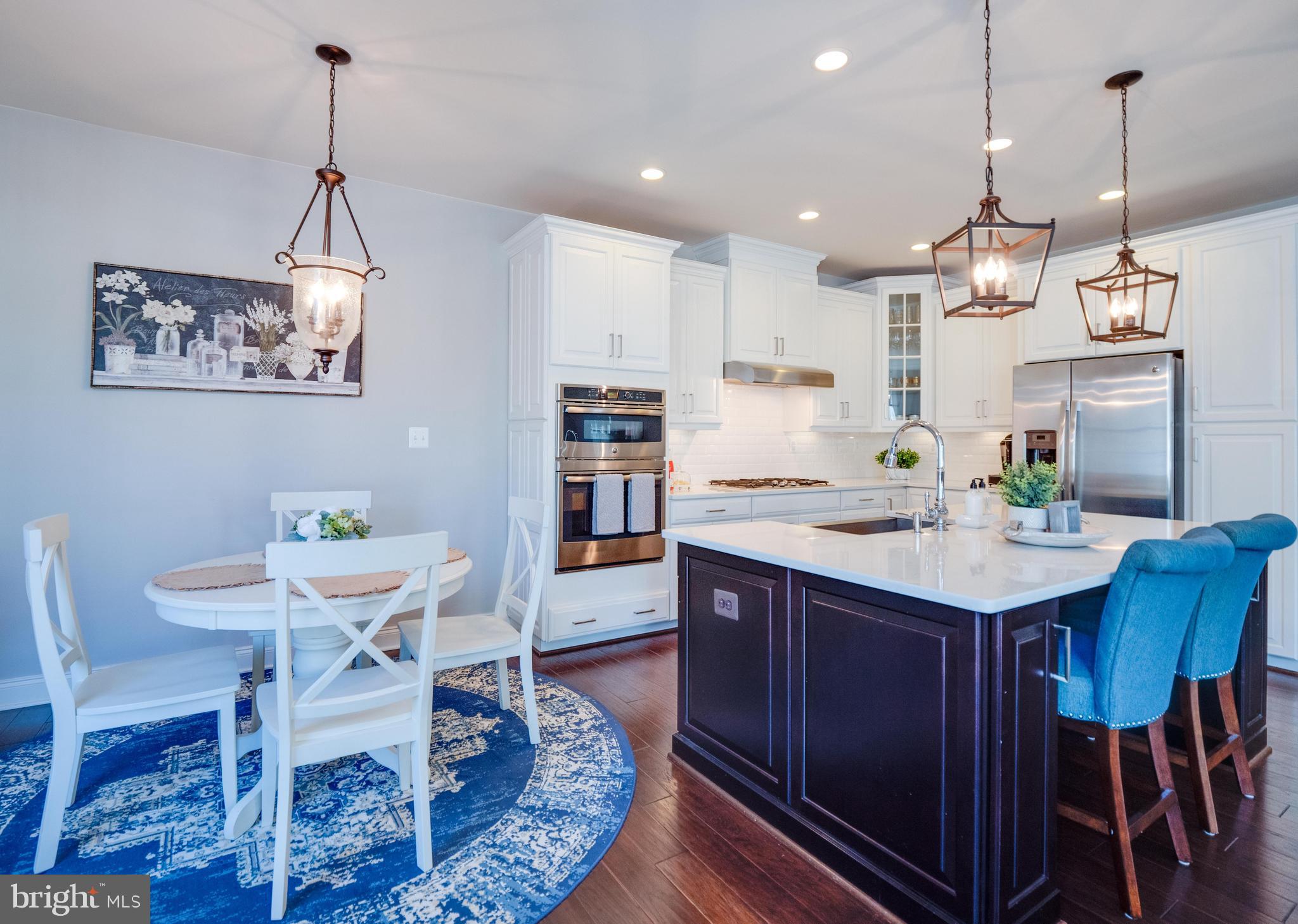 MOOREFIELD - Residential