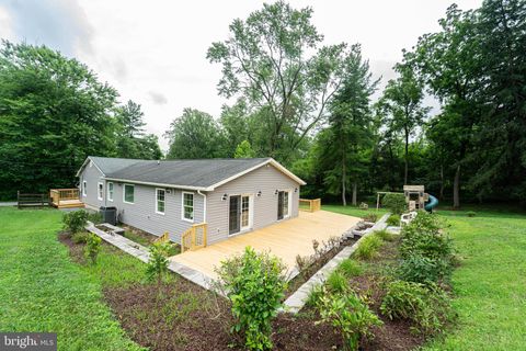 6291 W ROCKBURN HILL ROAD ELKRIDGE MD 21075