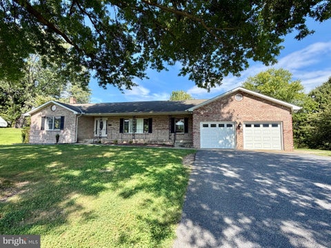 Photo of 8021 Rocky Springs Road, FREDERICK, MD 21702 (MLS # MDFR2088252)