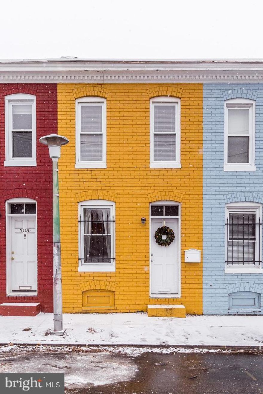 Quaint home located in Charles Village!  2 Bedrooms 1 Bath.  Hardwood floors throughout the main level.  Eat in Kitchen with concrete countertops and stainless steel appliances.  Fenced Backyard perfect for entertaining guests.