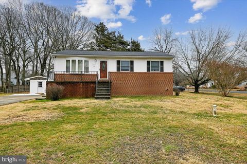 Homes For Sale - 503 Harbor Drive<br/> ANNAPOLIS, MD 21403