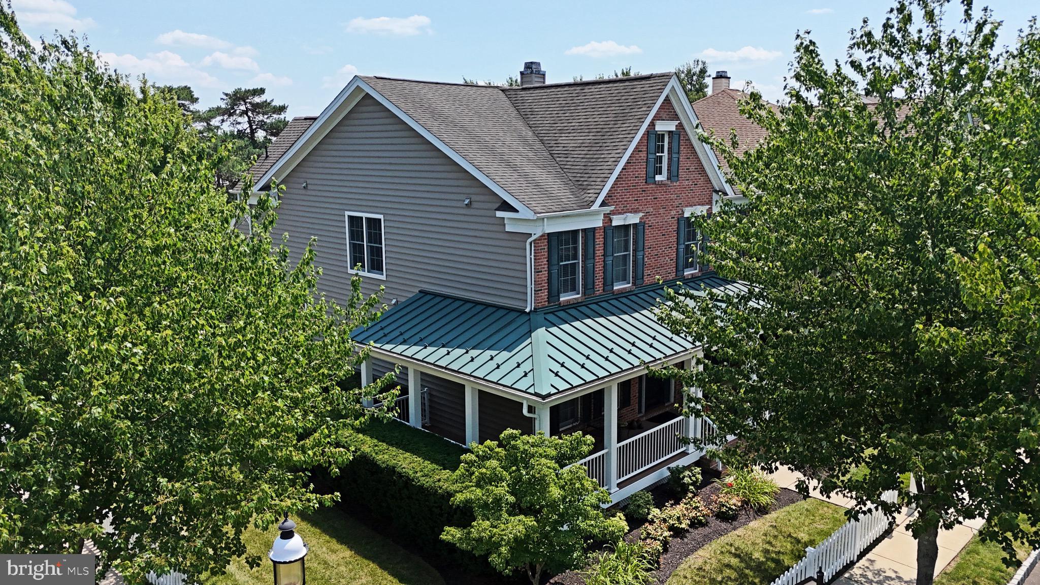 142 CAMBRIDGE PLACE