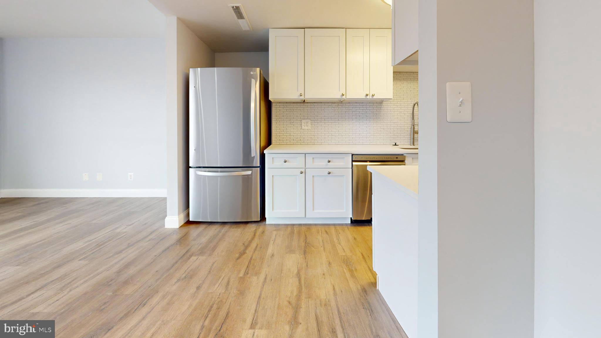 FORTY SIX HUNDRED - Residential