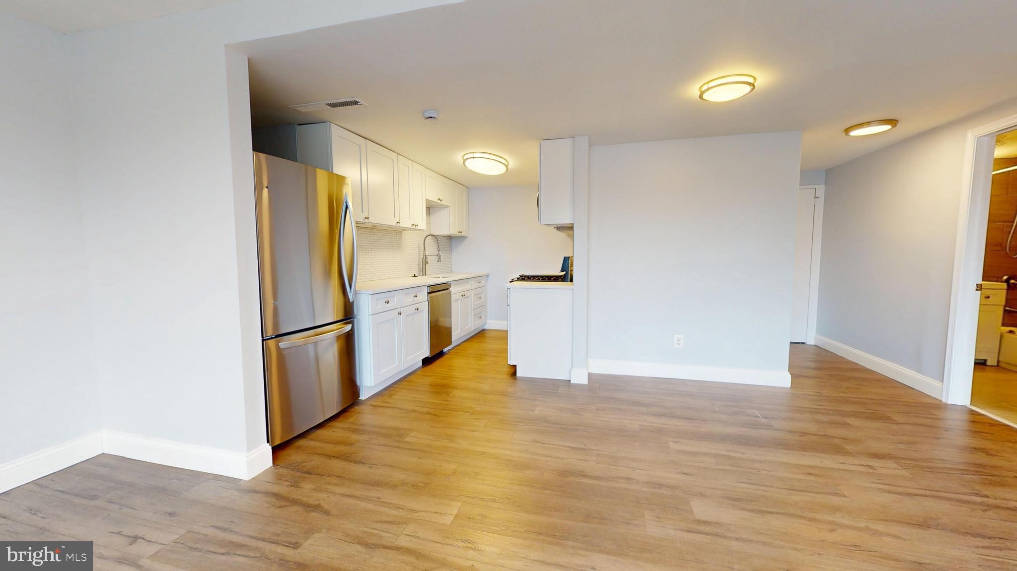 FORTY SIX HUNDRED - Residential