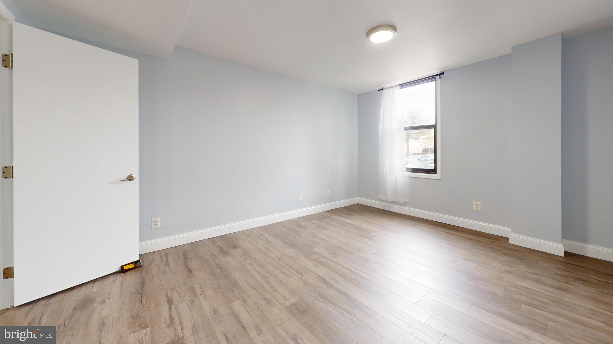 FORTY SIX HUNDRED - Residential