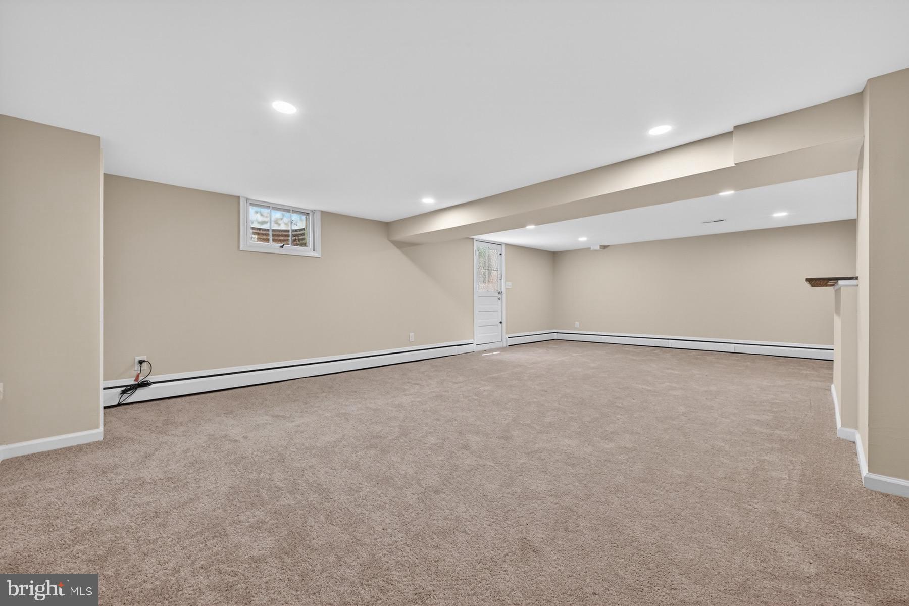 GRAHAM PLACE - Residential