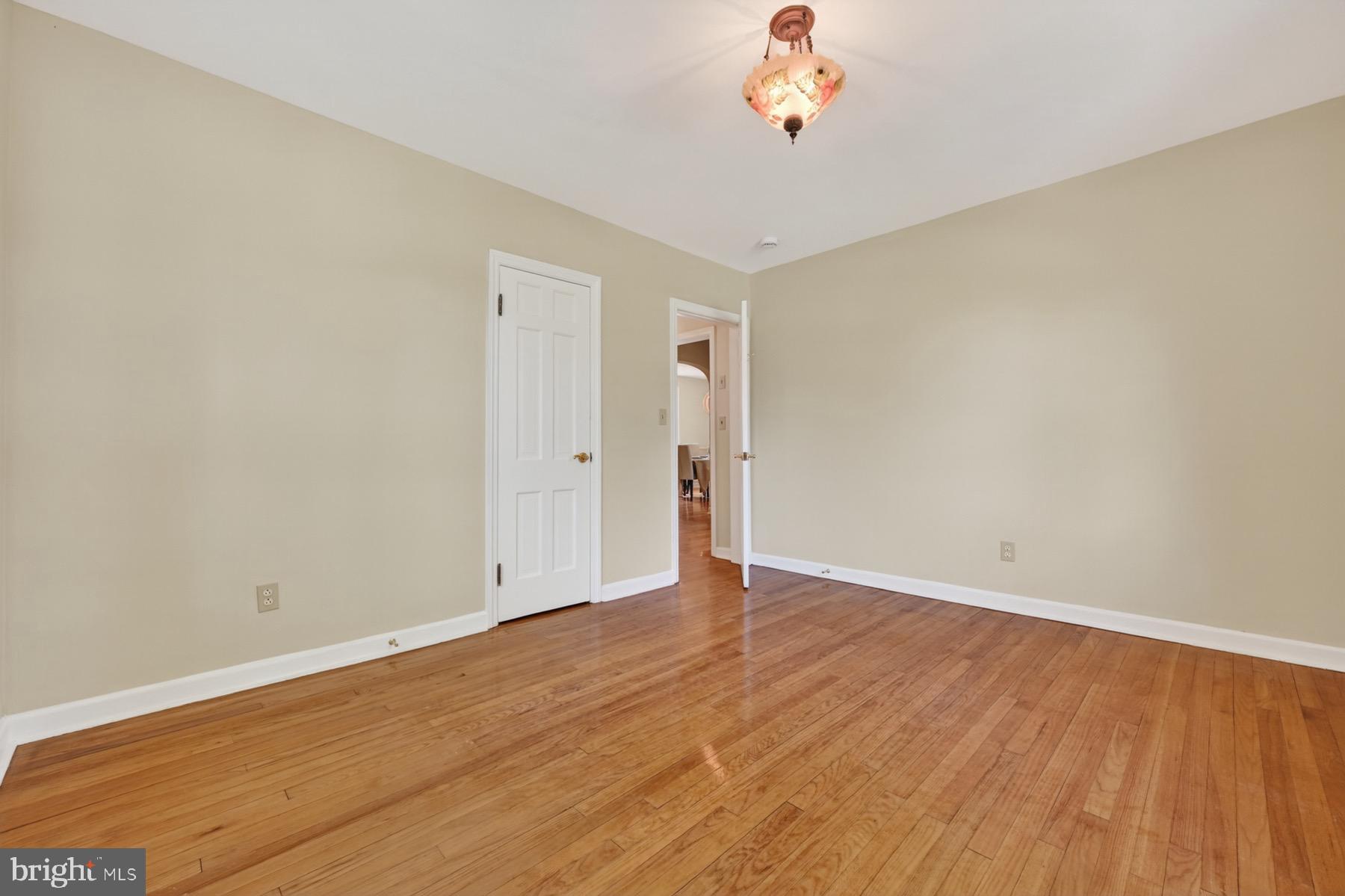 GRAHAM PLACE - Residential