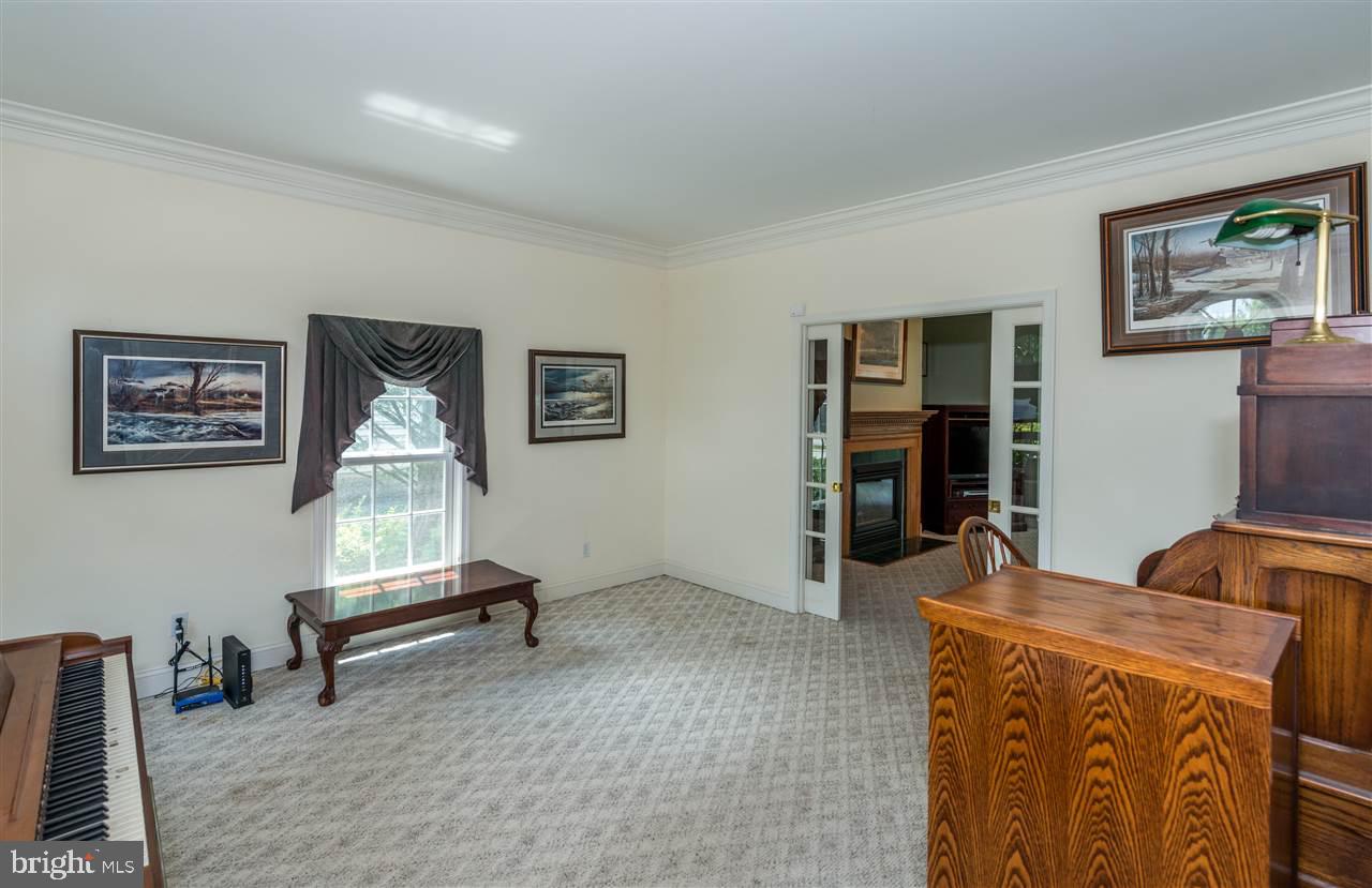 BARRINGTON - Residential