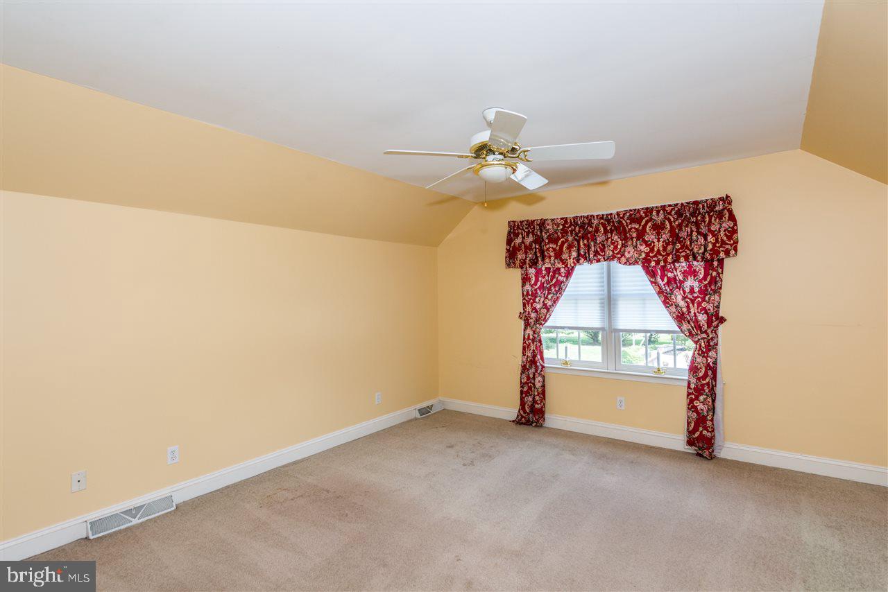 BARRINGTON - Residential