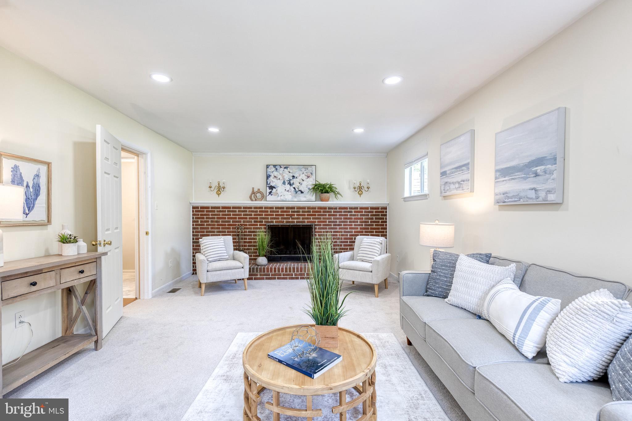 114 HILLSIDE ROAD