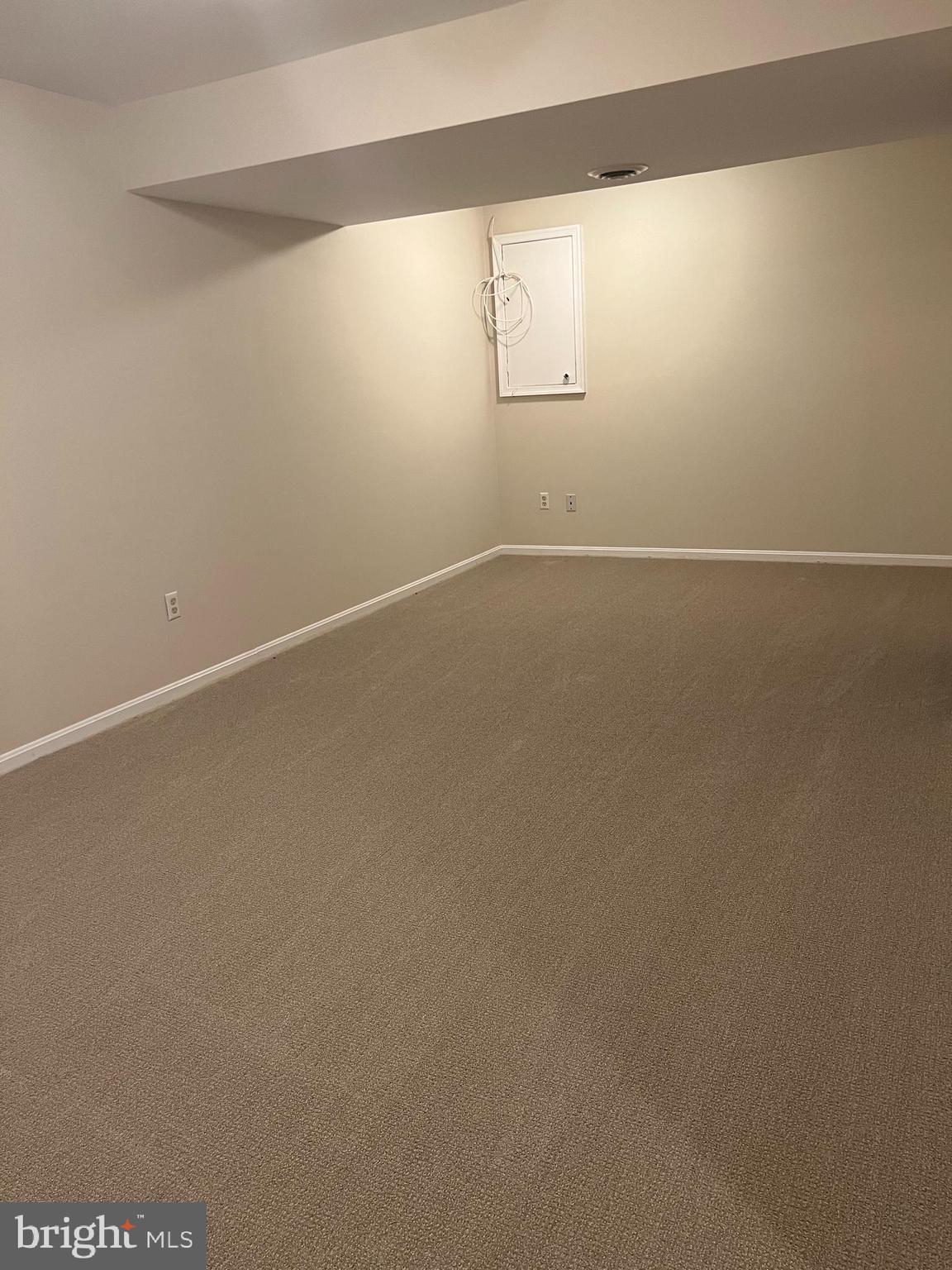 LONGMEAD - Residential Lease