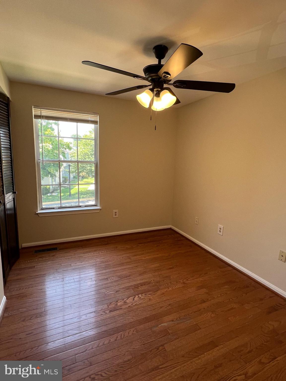 LONGMEAD - Residential Lease