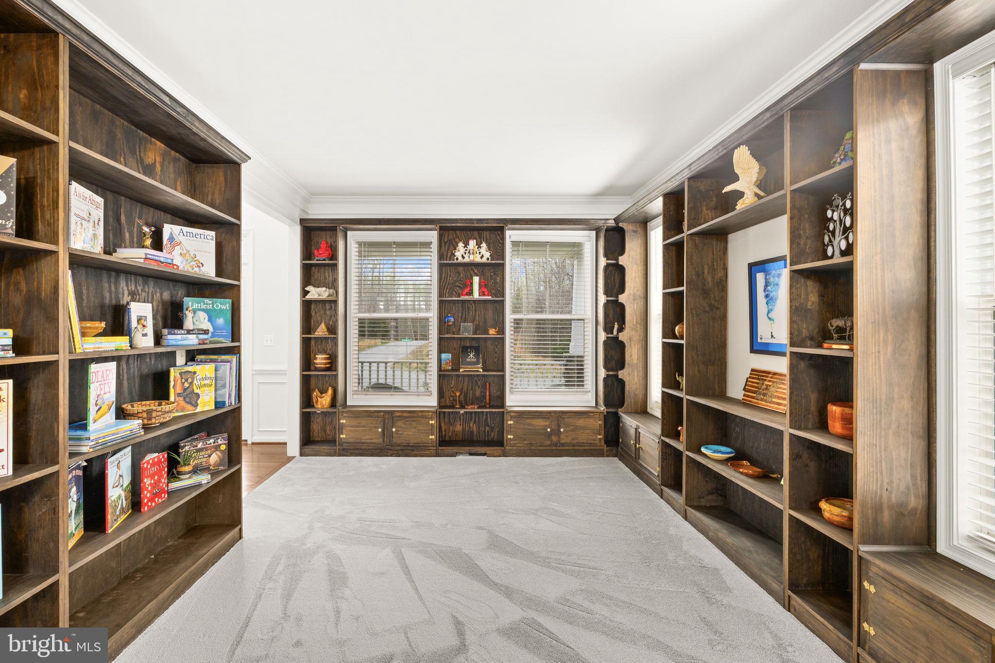 STAFFORD ESTATES - Residential