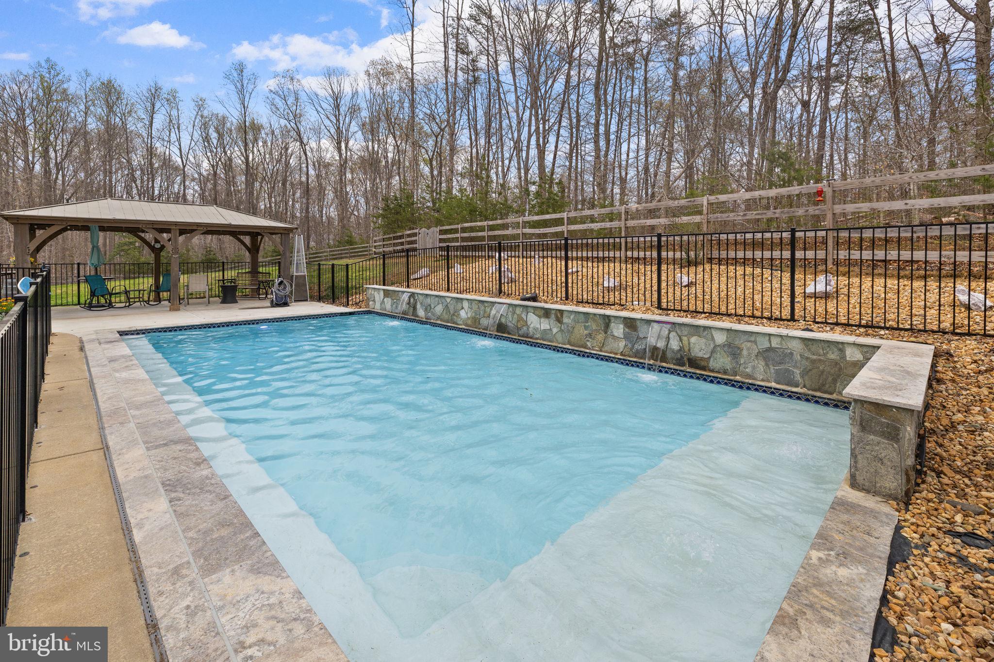 STAFFORD ESTATES - Residential