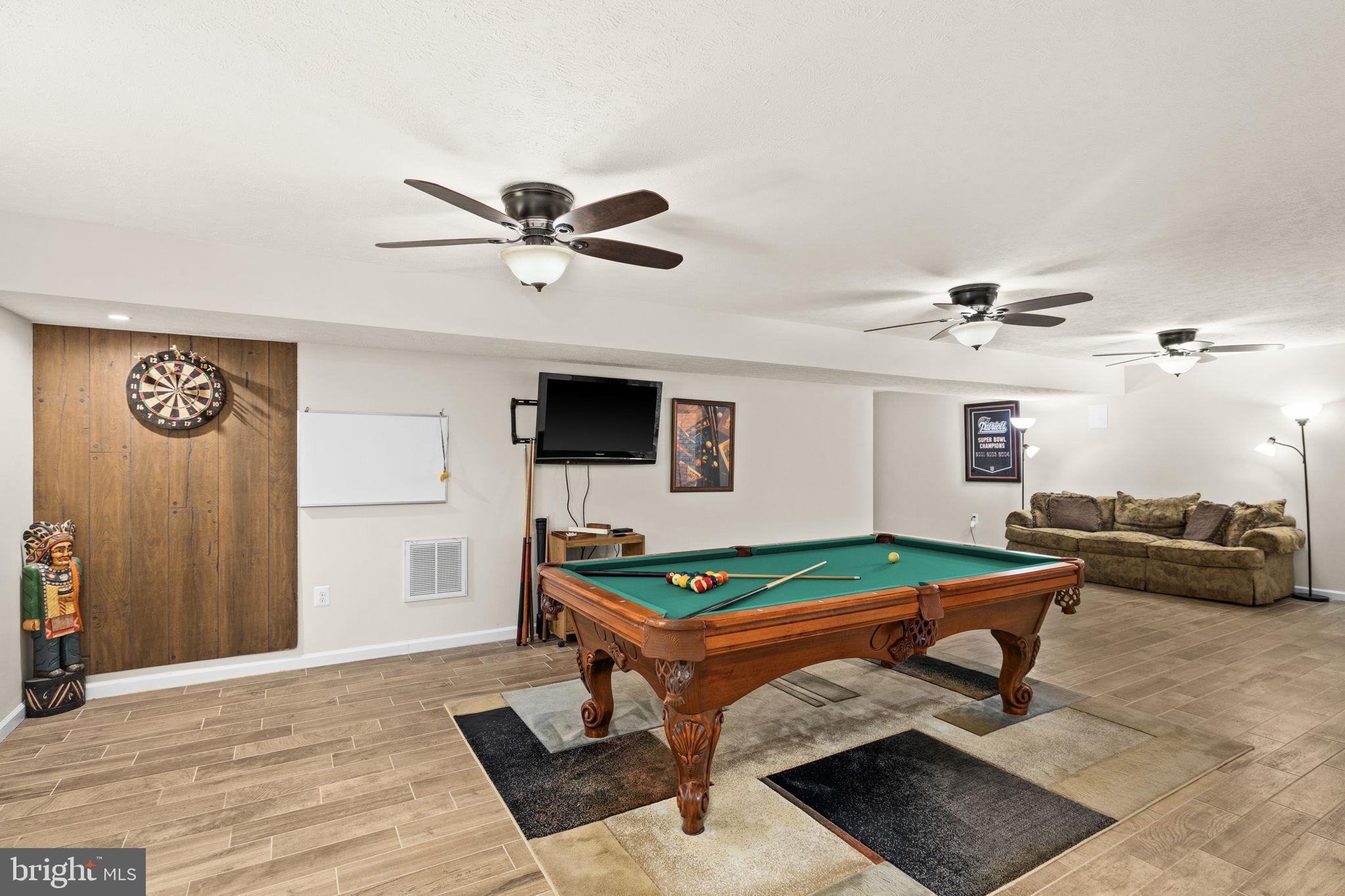 STAFFORD ESTATES - Residential