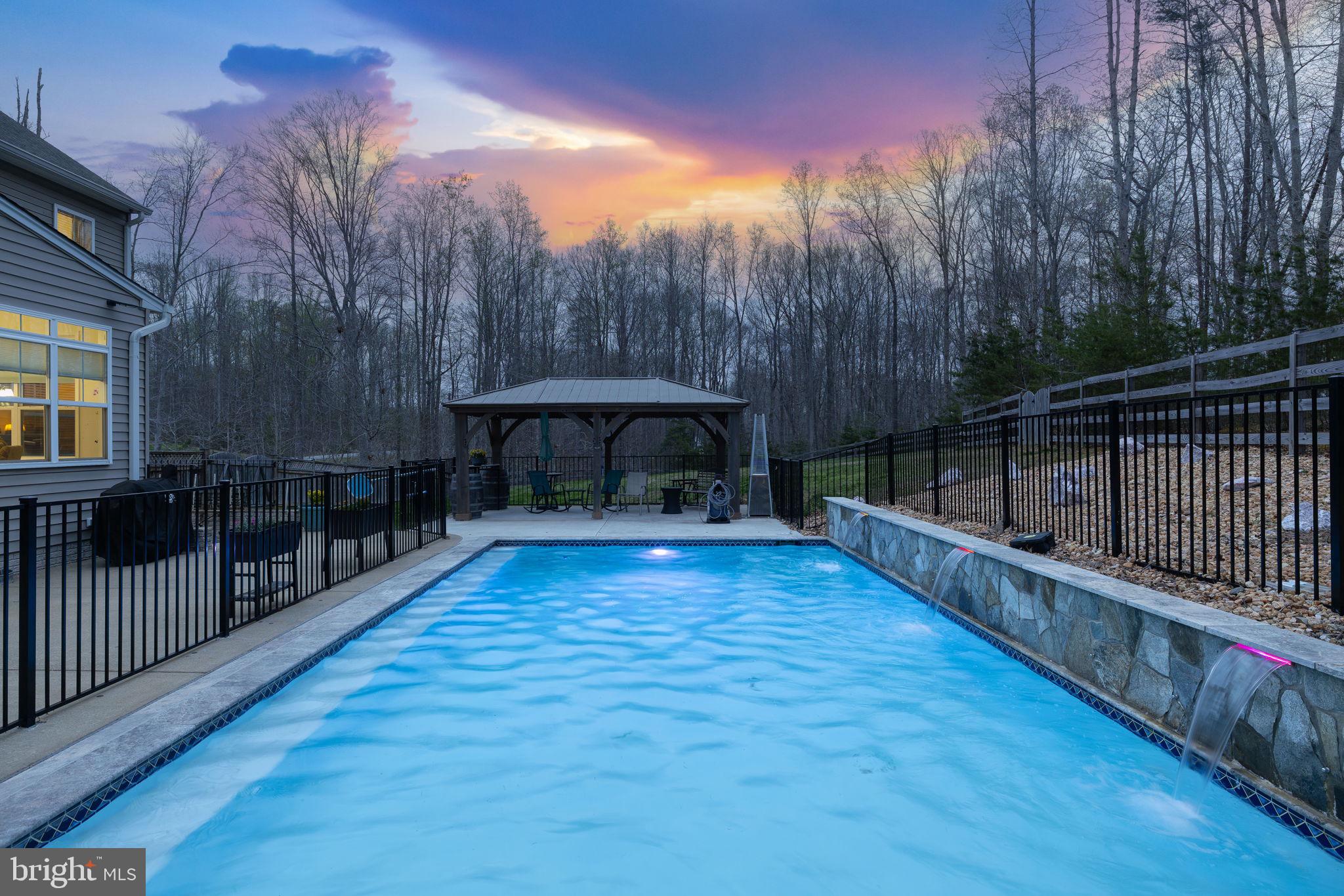 STAFFORD ESTATES - Residential