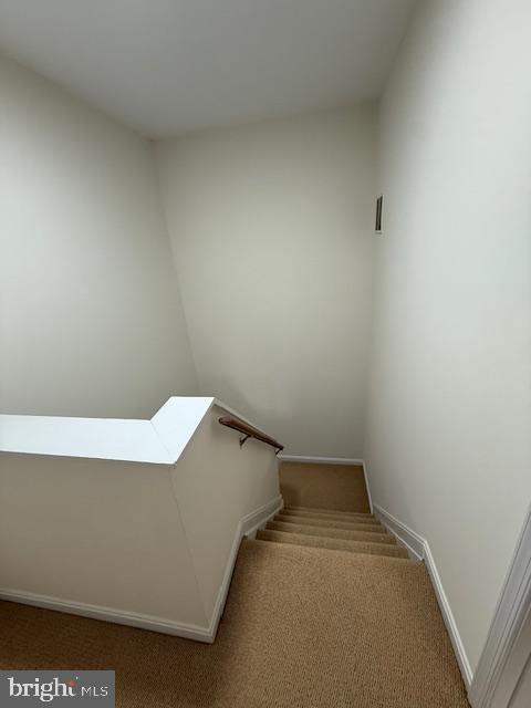 DUFIEF MILL BROOK - Residential