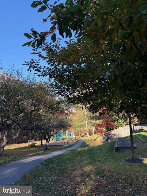 DUFIEF MILL BROOK - Residential